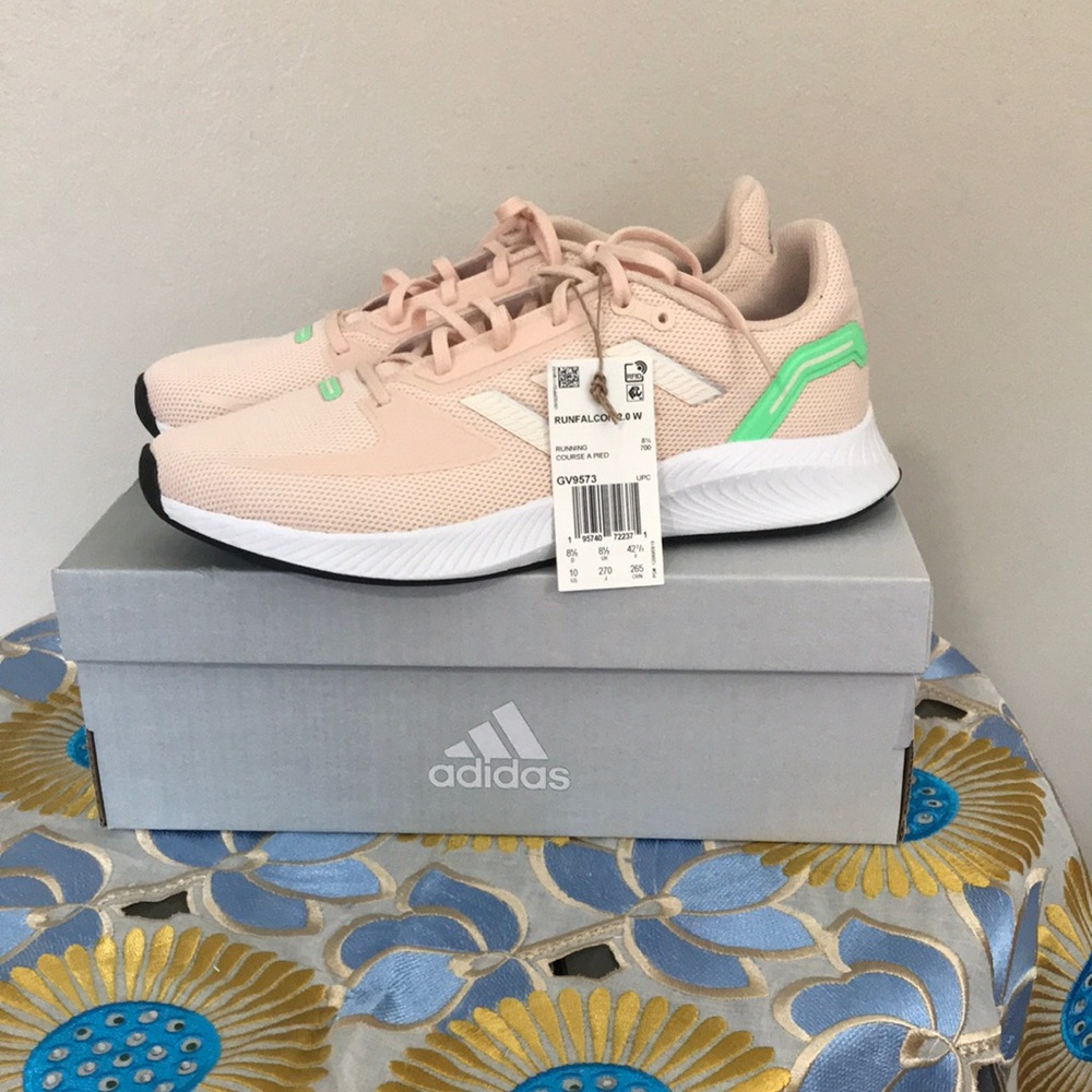 NEW‎ Adidas Run Falcon Running Shoes. Size 10